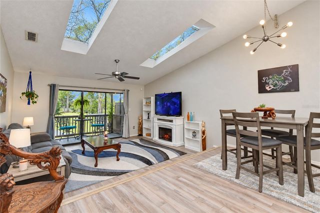 6238 92ND PLACE N 3205, Pinellas Park, FL 33782