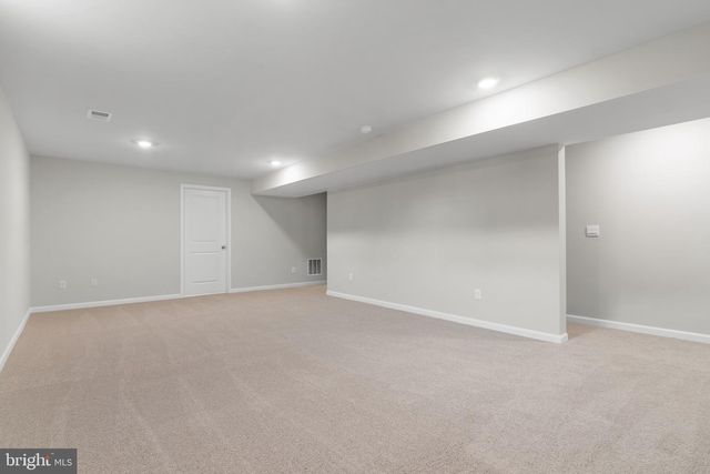 3210 WHITE TAIL DR, Locust Grove, VA 22508