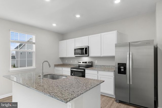 3210 WHITE TAIL DR, Locust Grove, VA 22508