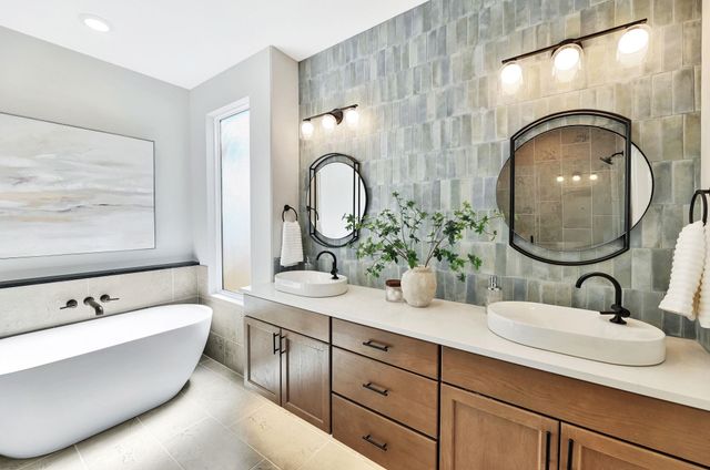 3247 N Bedford St, Wichita, KS 67226