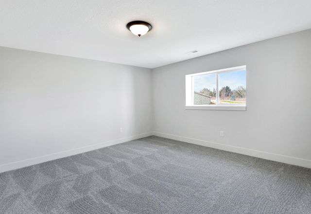 3247 N Bedford St, Wichita, KS 67226