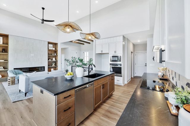 3247 N Bedford St, Wichita, KS 67226