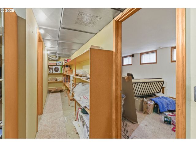 4010 Nw ELMWOOD Dr, Corvallis, OR 97330