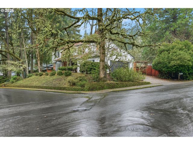 4010 Nw ELMWOOD Dr, Corvallis, OR 97330