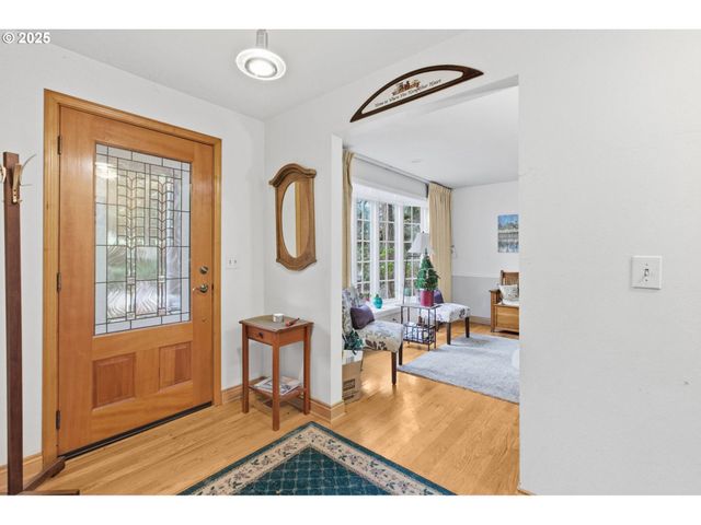 4010 Nw ELMWOOD Dr, Corvallis, OR 97330