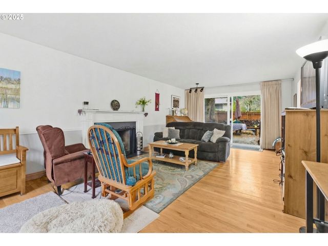 4010 Nw ELMWOOD Dr, Corvallis, OR 97330