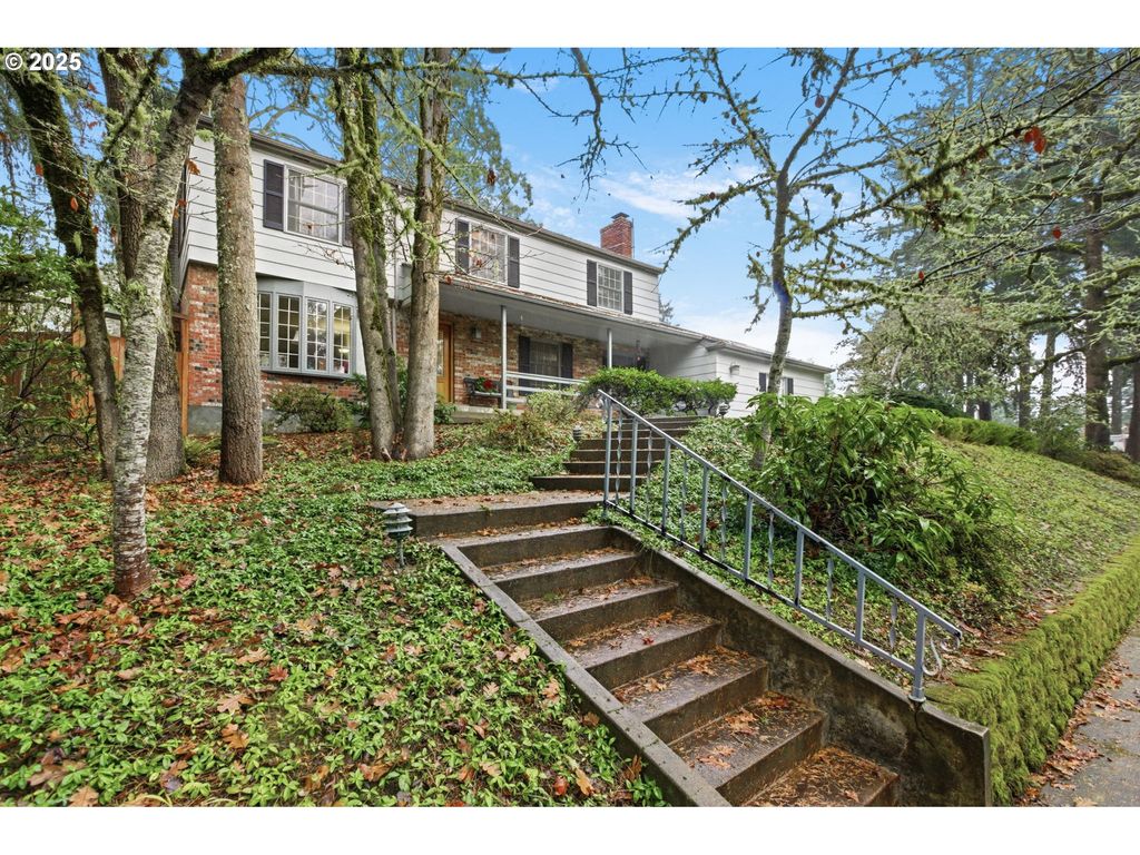 4010 Nw ELMWOOD Dr, Corvallis, OR 97330