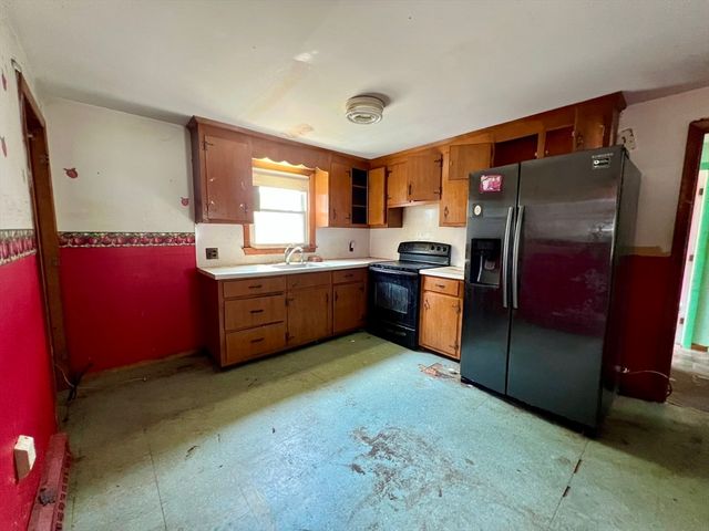 9-11 Hardwick Ter, Boston, MA 02135