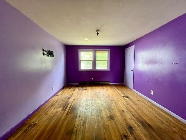 9-11 Hardwick Ter, Boston, MA 02135