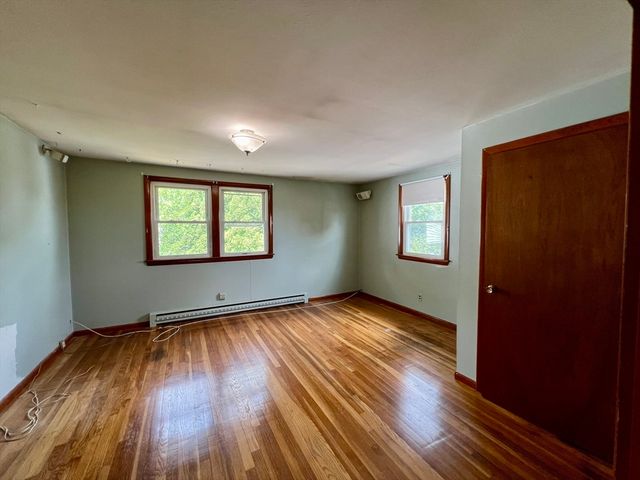 9-11 Hardwick Ter, Boston, MA 02135