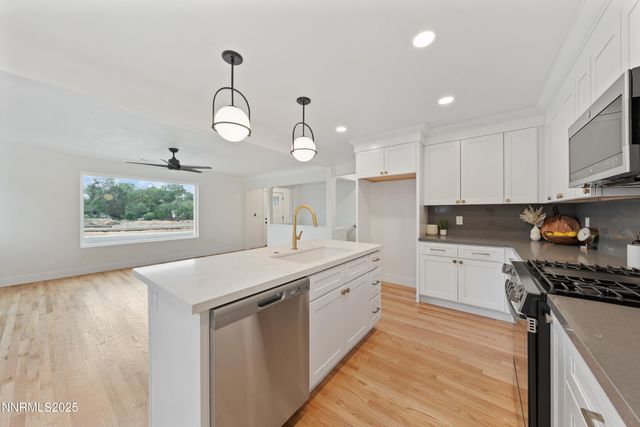 625 Hunter Lake Drive, Reno, NV 89509