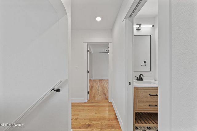 625 Hunter Lake Drive, Reno, NV 89509