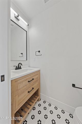 625 Hunter Lake Drive, Reno, NV 89509