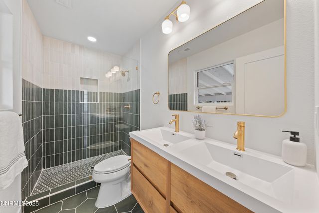 625 Hunter Lake Drive, Reno, NV 89509