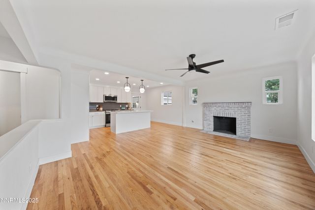 625 Hunter Lake Drive, Reno, NV 89509