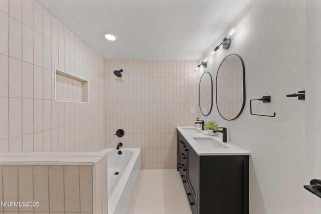 625 Hunter Lake Drive, Reno, NV 89509