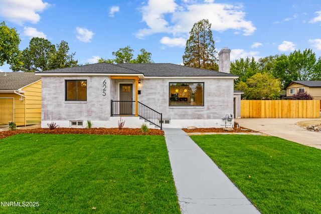 625 Hunter Lake Drive, Reno, NV 89509