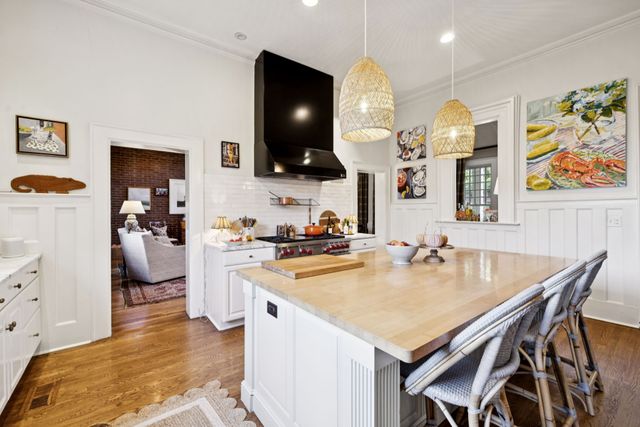 214 3rd Ave, S, Franklin, TN 37064