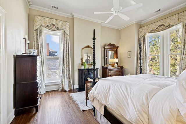 214 3rd Ave, S, Franklin, TN 37064