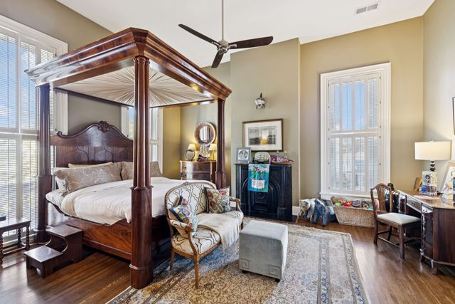 214 3rd Ave, S, Franklin, TN 37064