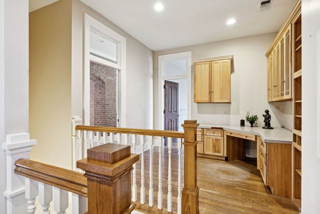 214 3rd Ave, S, Franklin, TN 37064