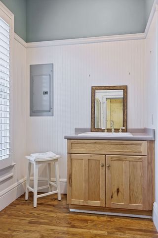 214 3rd Ave, S, Franklin, TN 37064