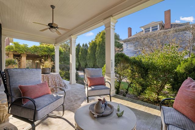 214 3rd Ave, S, Franklin, TN 37064