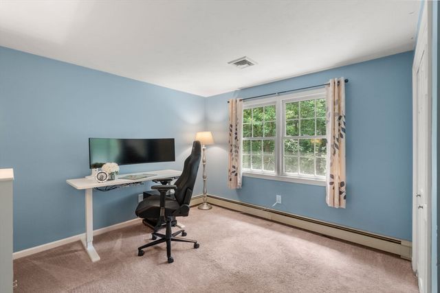 27 Lancashire Dr, Mansfield, MA 02048