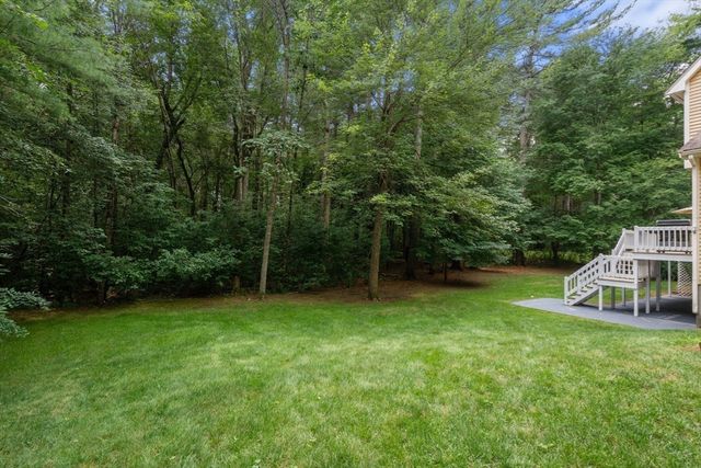 27 Lancashire Dr, Mansfield, MA 02048