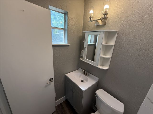 4405 Lisbon Street, Fort Worth, TX 76107