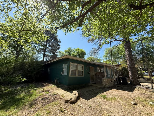 4405 Lisbon Street, Fort Worth, TX 76107