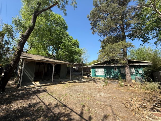 4405 Lisbon Street, Fort Worth, TX 76107