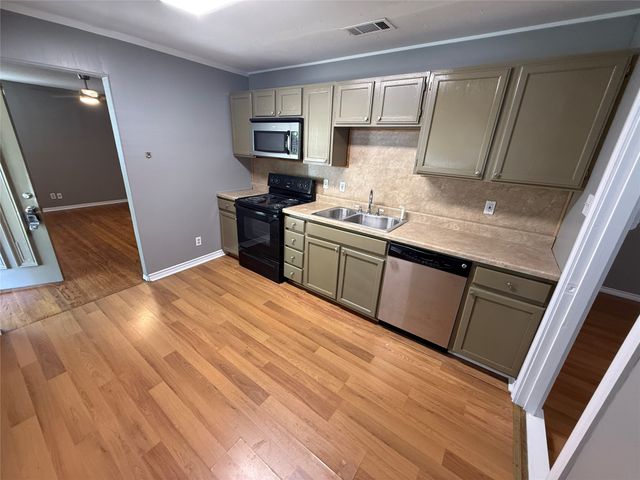 4405 Lisbon Street, Fort Worth, TX 76107