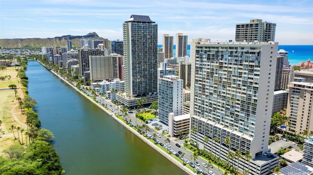 2211 Ala Wai Boulevard P2, Honolulu, HI 96815