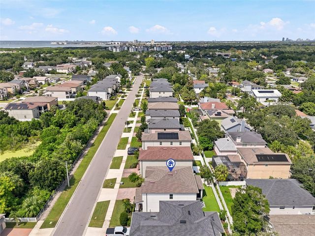 7514 S KISSIMMEE STREET, Tampa, FL 33616