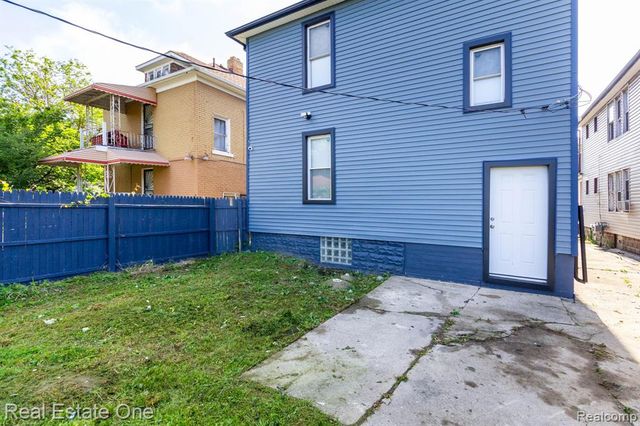 7327 American Street, Detroit, MI 48210