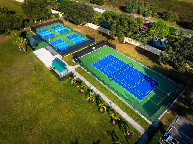 7453 Bob O Link Way, Port St. Lucie, FL 34986