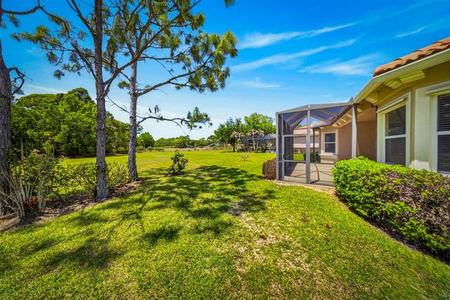 7453 Bob O Link Way, Port St. Lucie, FL 34986