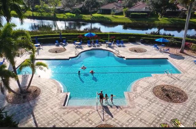 7453 Bob O Link Way, Port St. Lucie, FL 34986