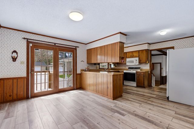 3955 Juniper Bay Rd., Conway, SC 29527