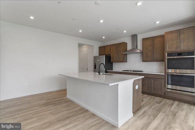 12155 FALLEN TIMBERS CIR, Hagerstown, MD 21740