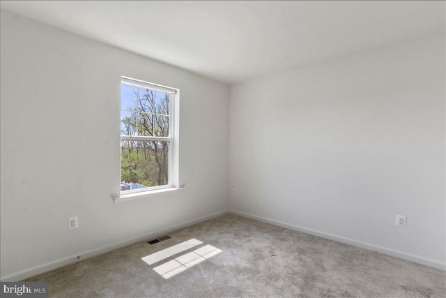 12155 FALLEN TIMBERS CIR, Hagerstown, MD 21740