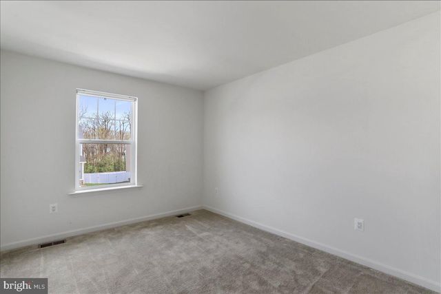 12155 FALLEN TIMBERS CIR, Hagerstown, MD 21740