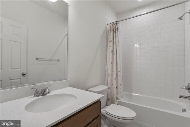 12155 FALLEN TIMBERS CIR, Hagerstown, MD 21740