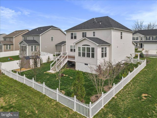 12155 FALLEN TIMBERS CIR, Hagerstown, MD 21740