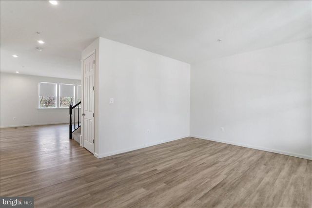 12155 FALLEN TIMBERS CIR, Hagerstown, MD 21740