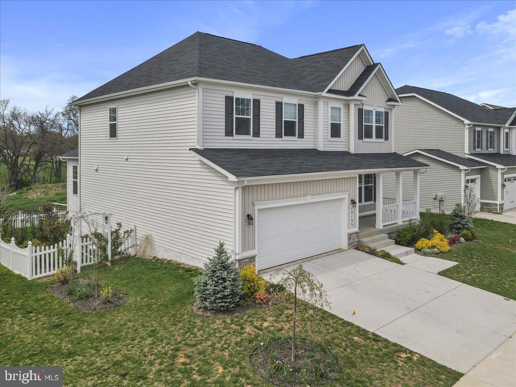 12155 FALLEN TIMBERS CIR, Hagerstown, MD 21740