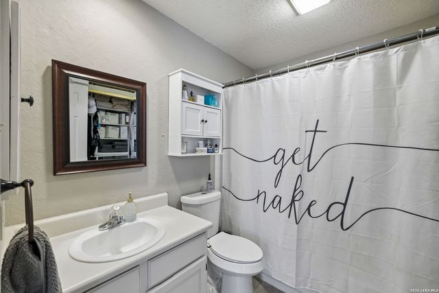 12 Cross Canyon, San Antonio, TX 78247