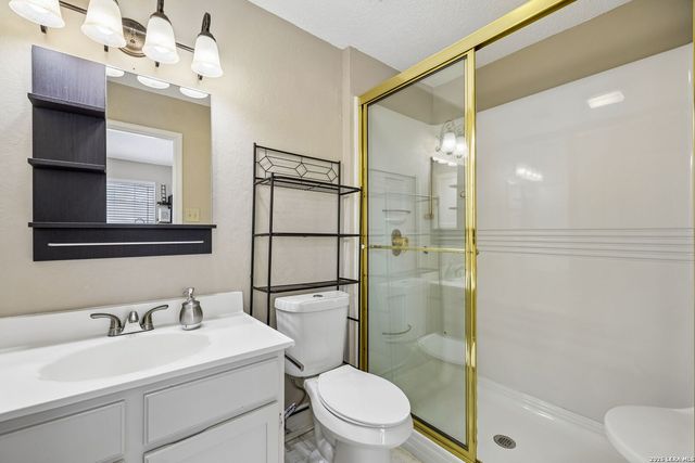 12 Cross Canyon, San Antonio, TX 78247