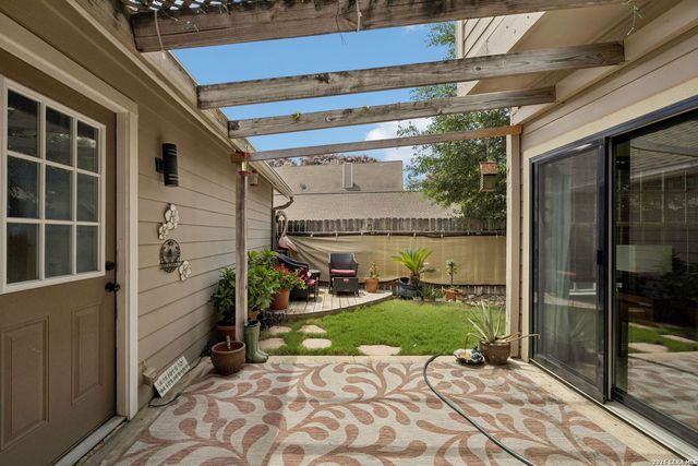12 Cross Canyon, San Antonio, TX 78247